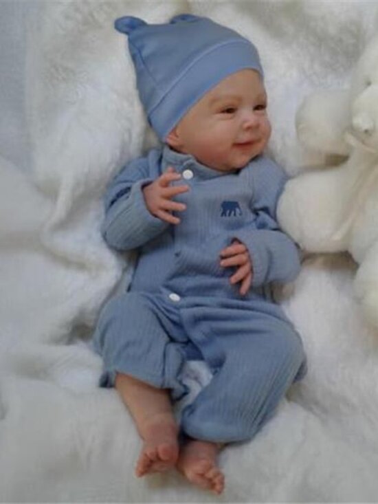 Other - 18 Inch Lifelike Newborn Baby Doll